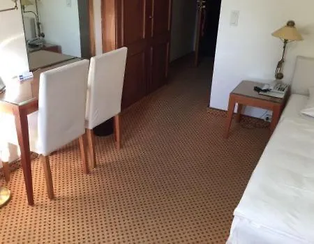 Meyers Hittfeld 3* Seevetal